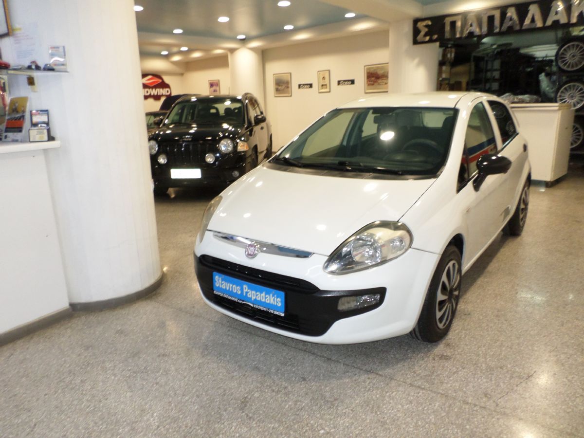 FIAT GRANDE PUNTO 2011