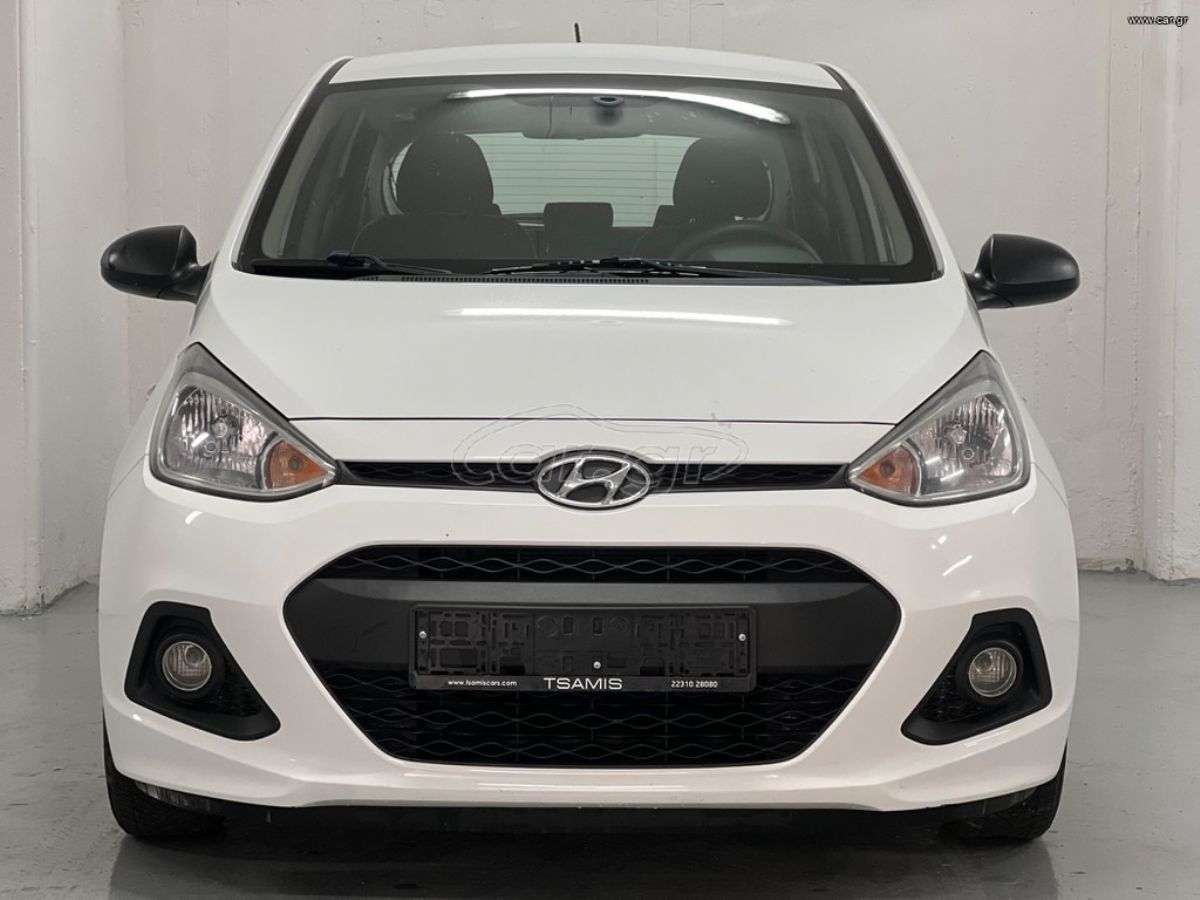 HYUNDAI i10 2015