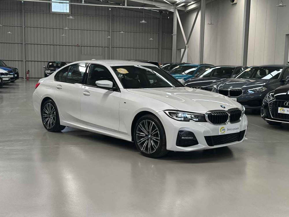 BMW 330 2020