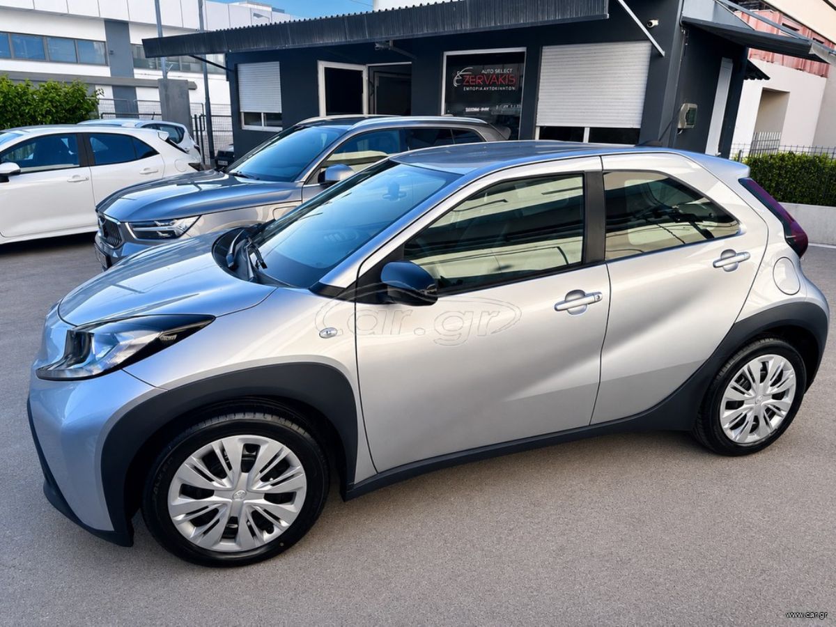 TOYOTA AYGO 2023