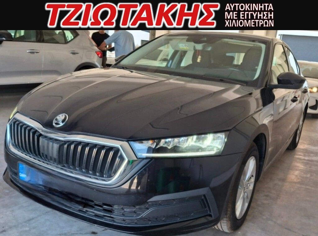 SKODA OCTAVIA 2023
