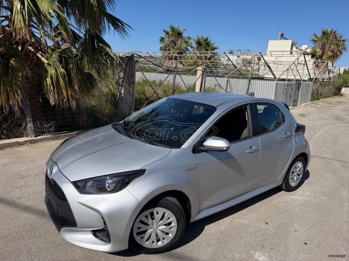 TOYOTA YARIS 2021