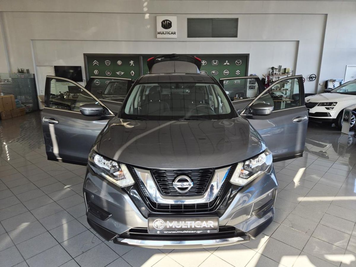 NISSAN X-TRAIL 2018