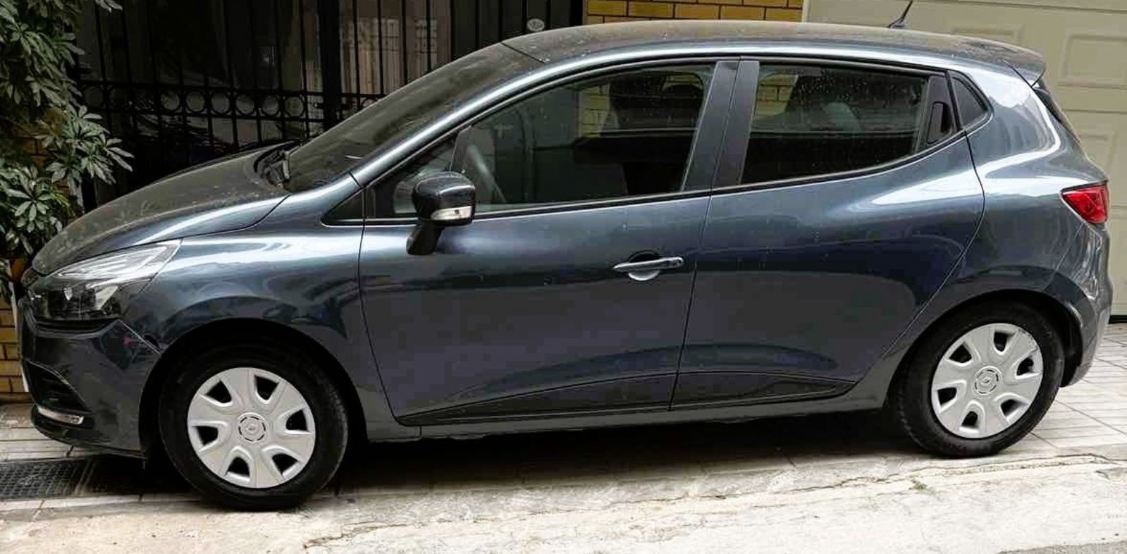 RENAULT CLIO 2018