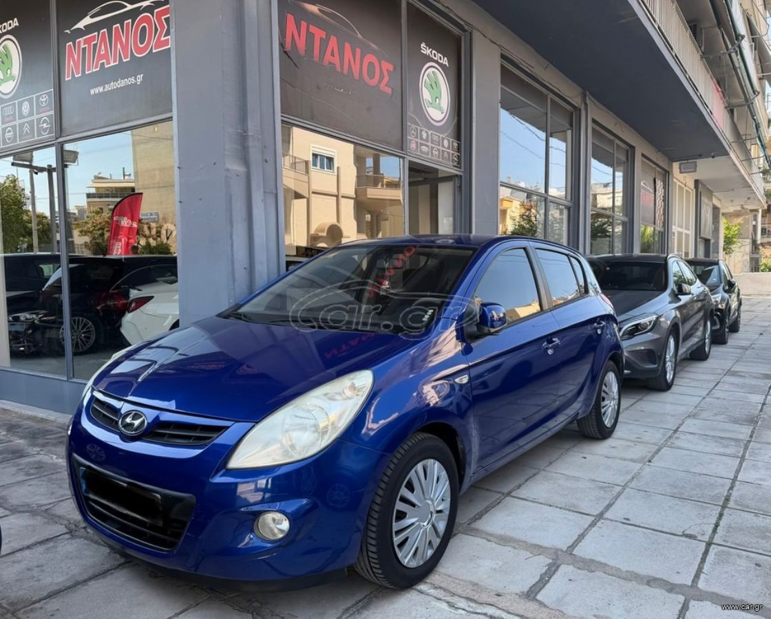 HYUNDAI i20 2009