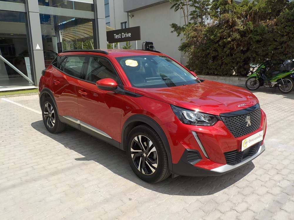 PEUGEOT 2008 2020