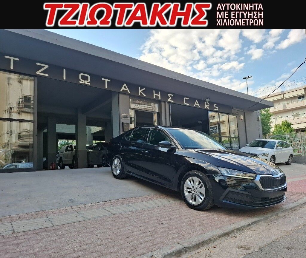 SKODA OCTAVIA 2023