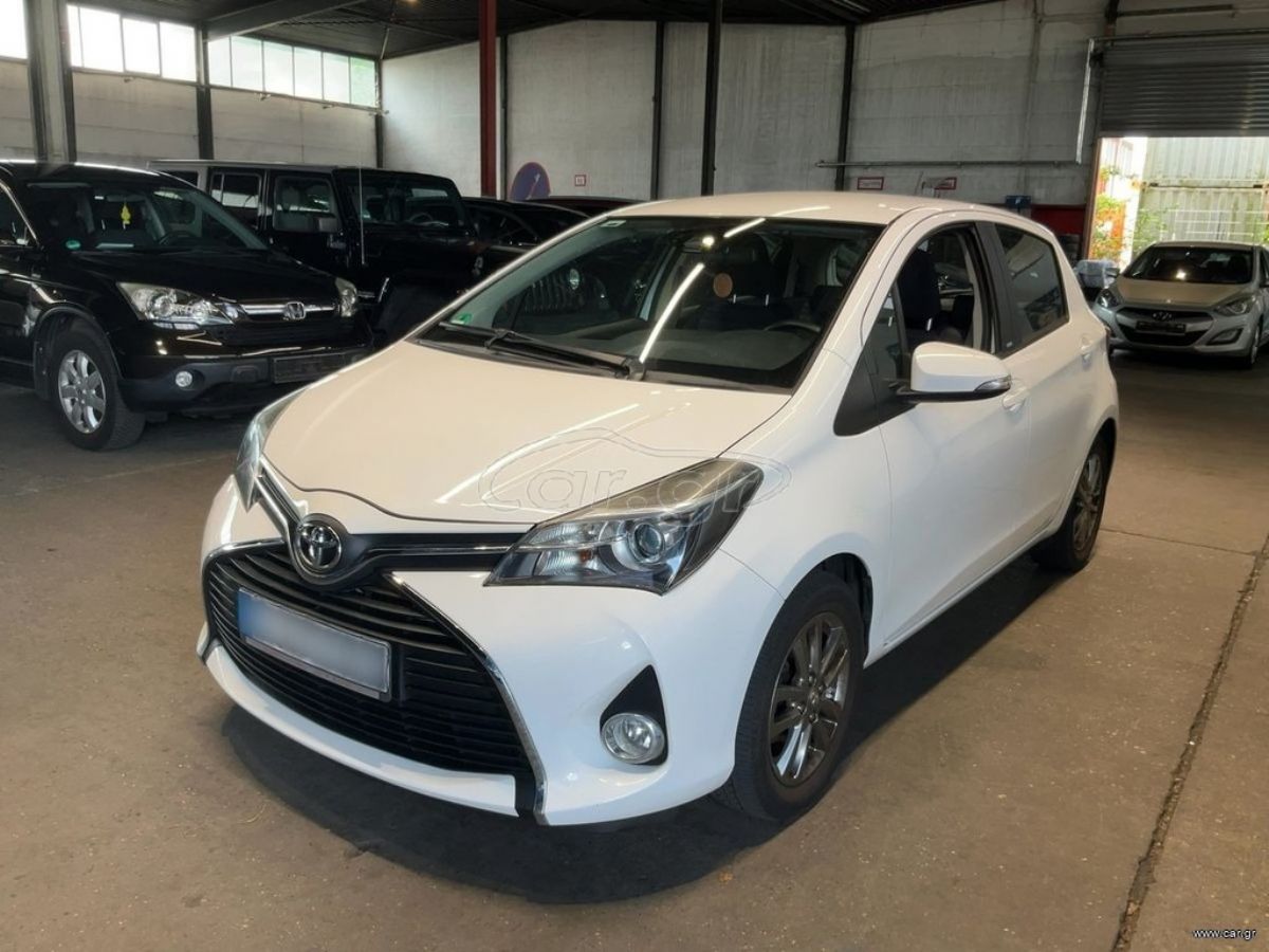 TOYOTA YARIS 2016
