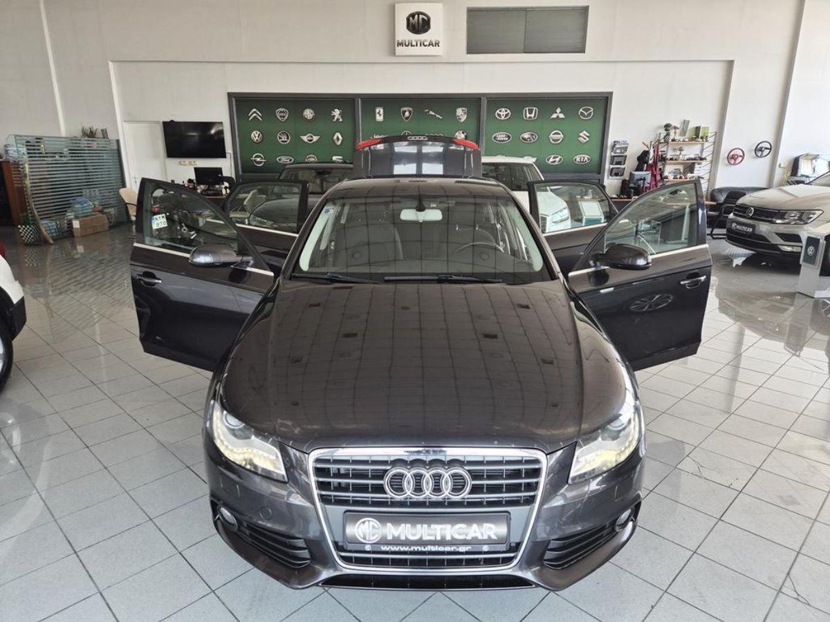 AUDI A4 2010