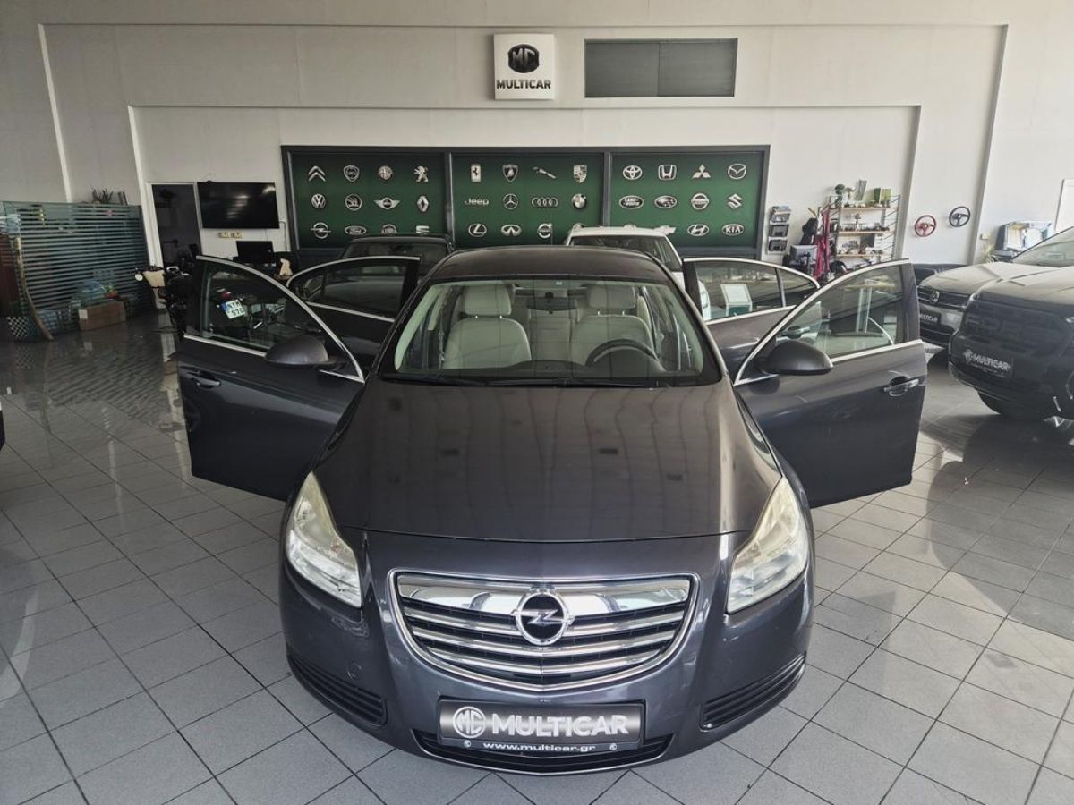 OPEL INSIGNIA 2009