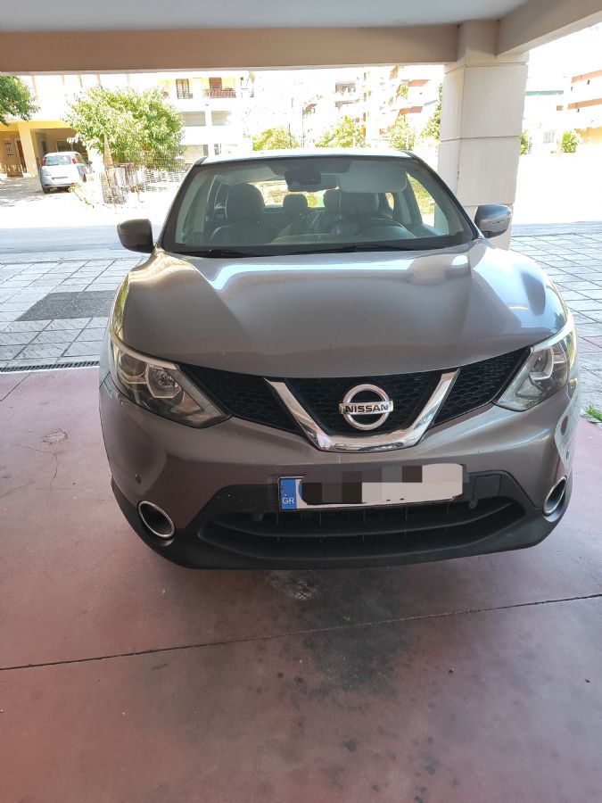 NISSAN QASHQAI 2015