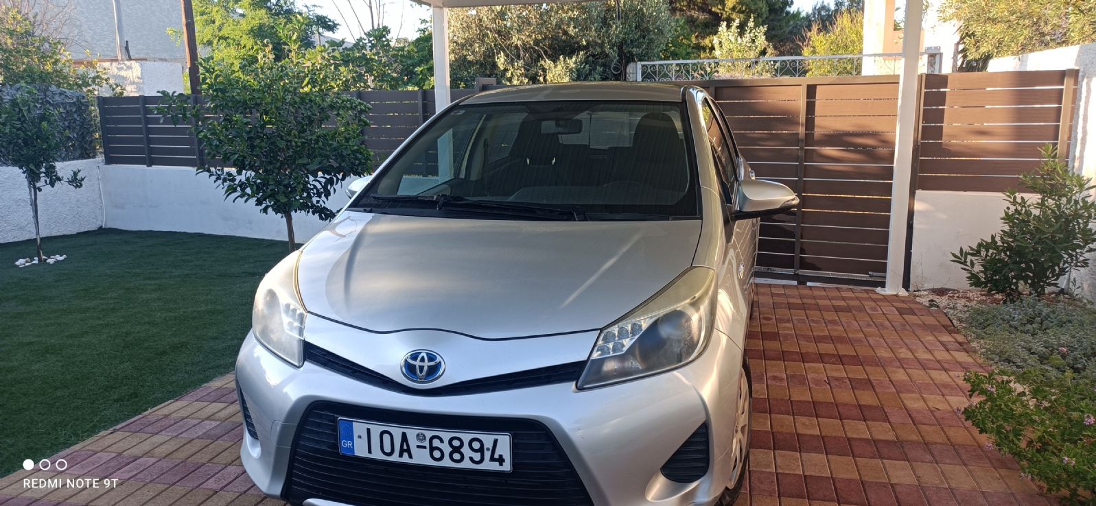 TOYOTA YARIS 2012
