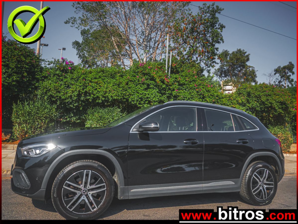 MERCEDES GLA 180 2022