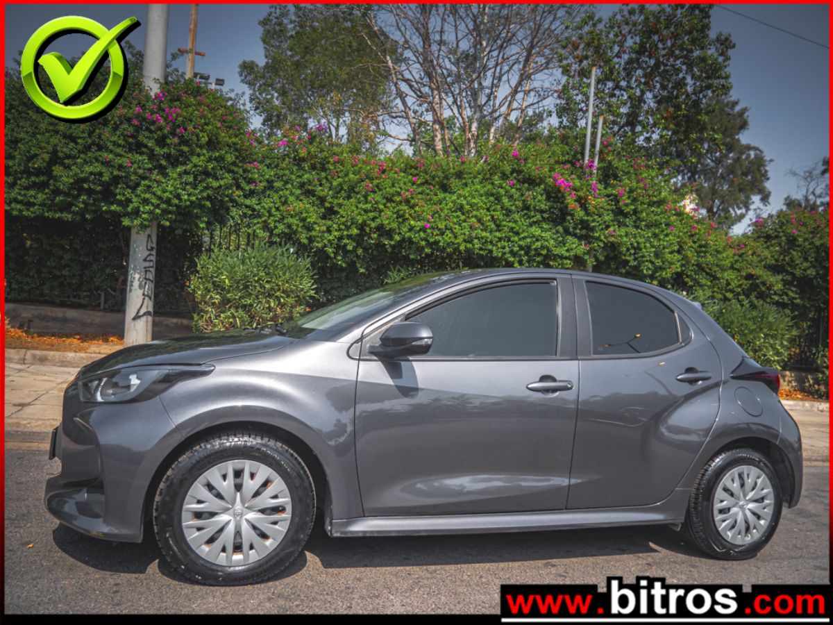 TOYOTA YARIS 2022