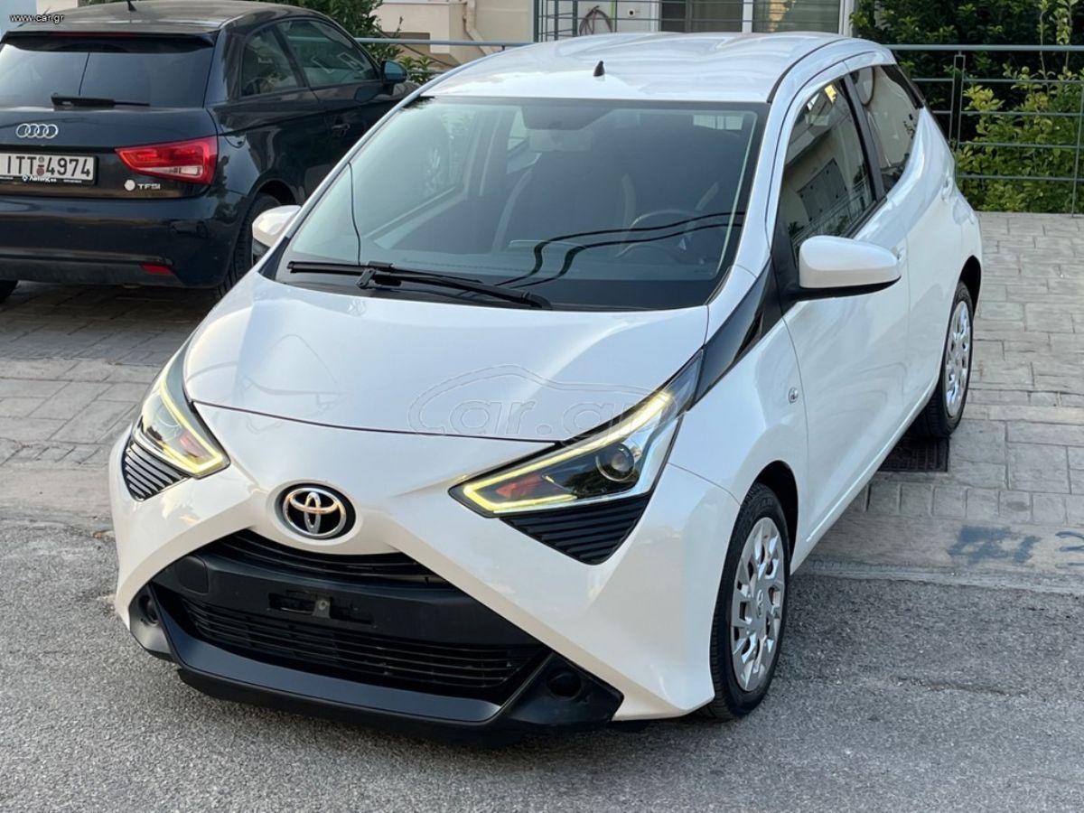 TOYOTA AYGO 2021