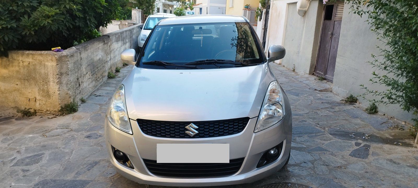SUZUKI SWIFT 2011