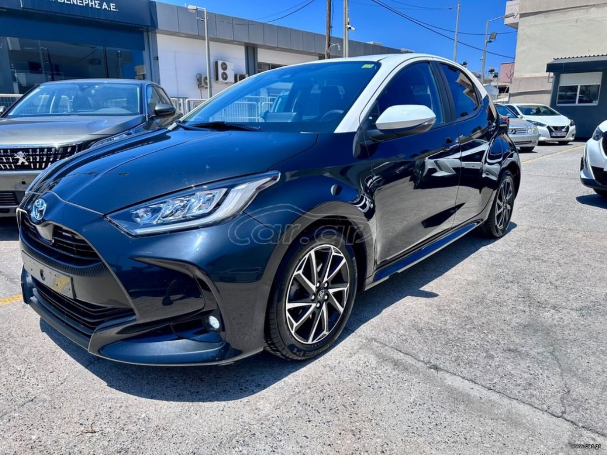TOYOTA YARIS 2021