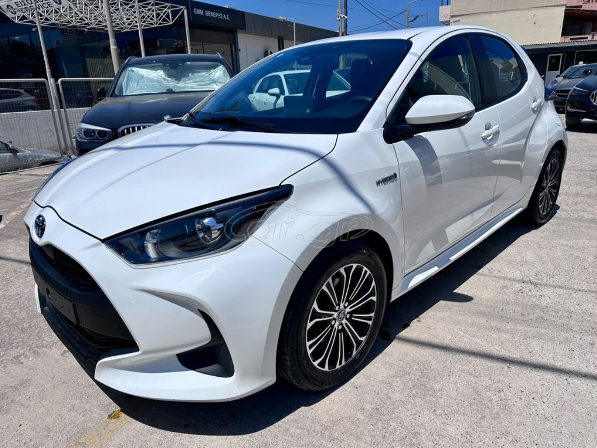 TOYOTA YARIS 2021