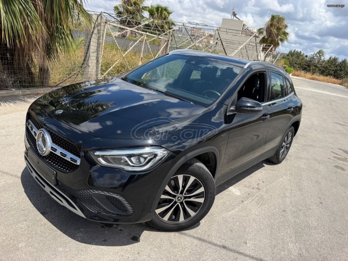 MERCEDES GLA 250 2022