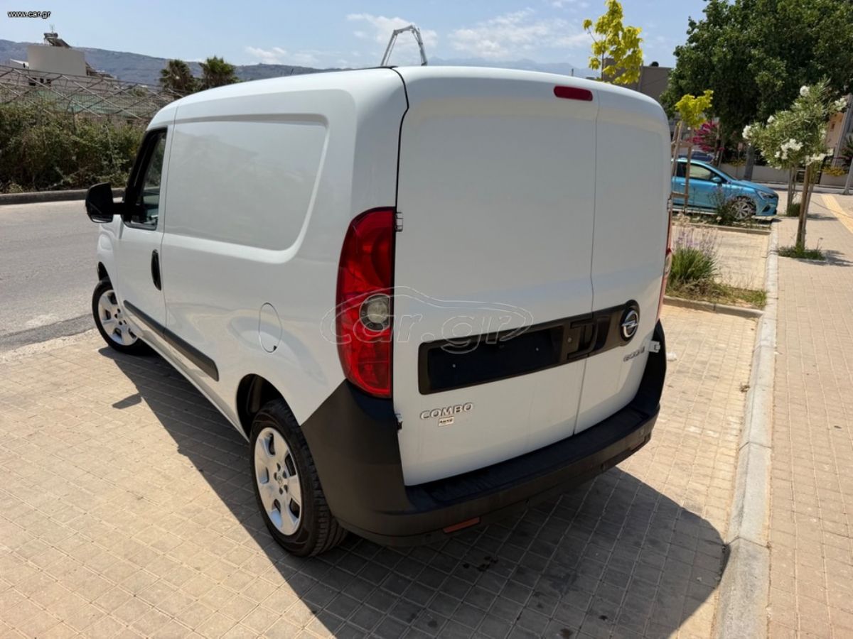 OPEL COMBO 2013