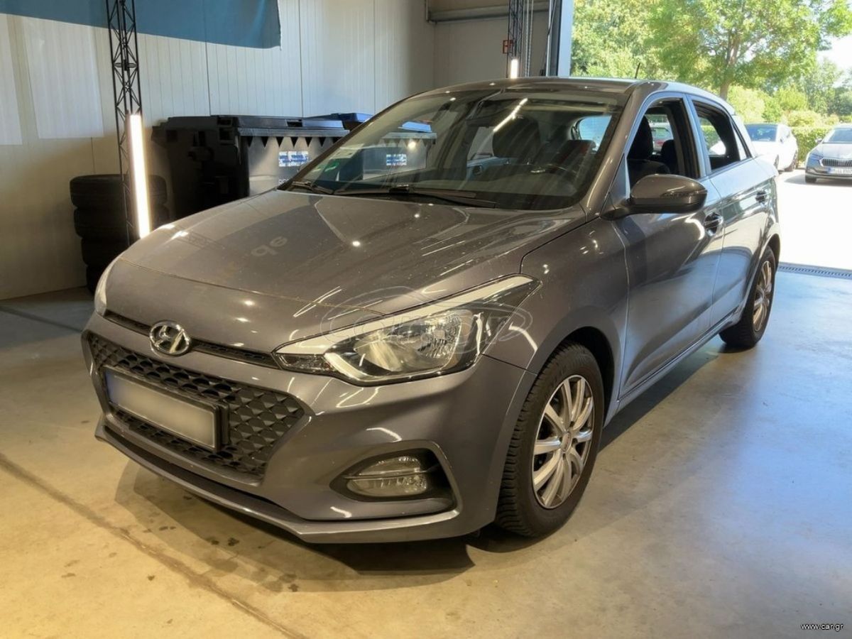 HYUNDAI i20 2019