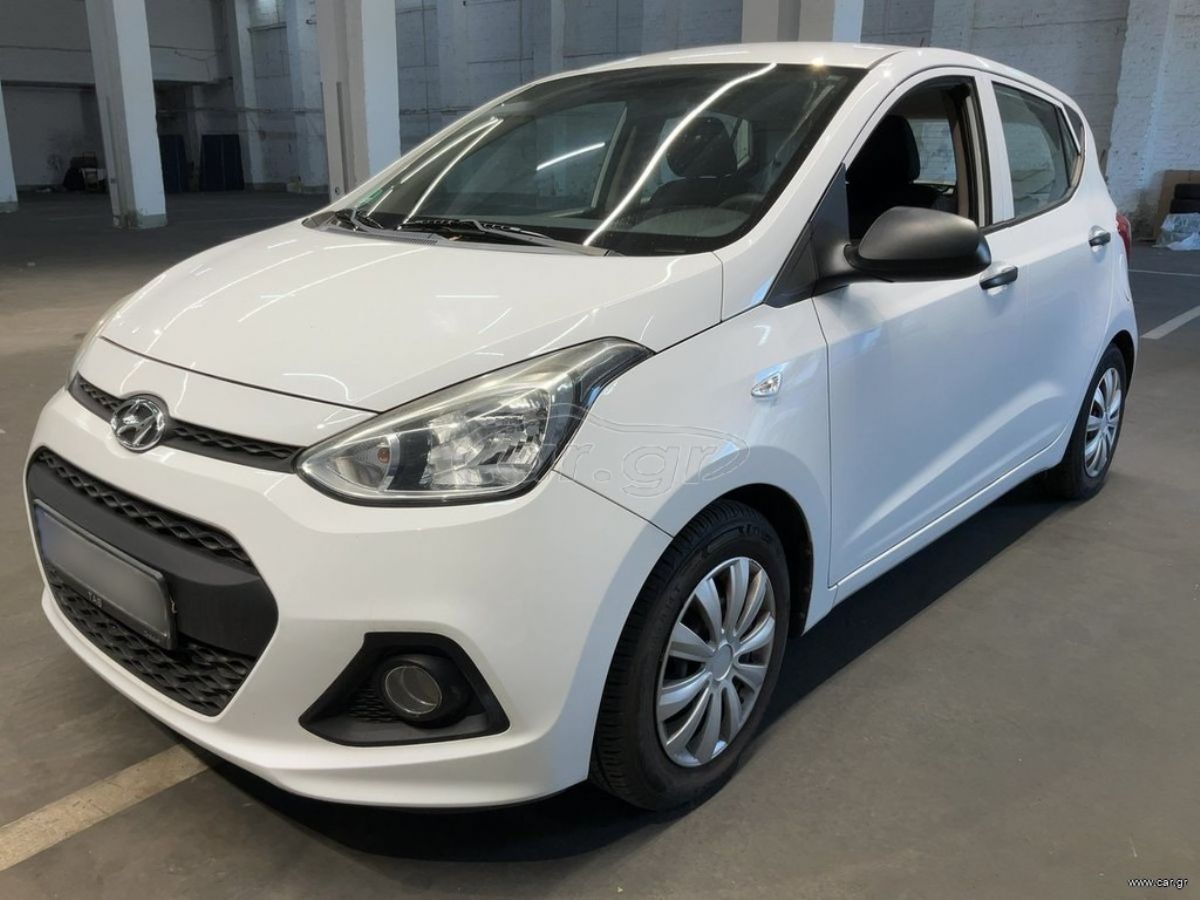 HYUNDAI i10 2016