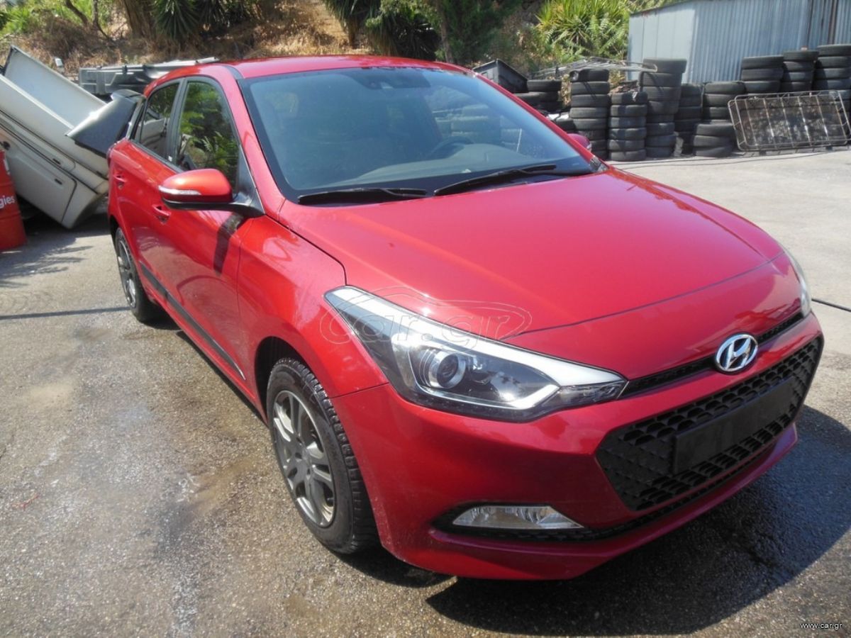 HYUNDAI i20 2016