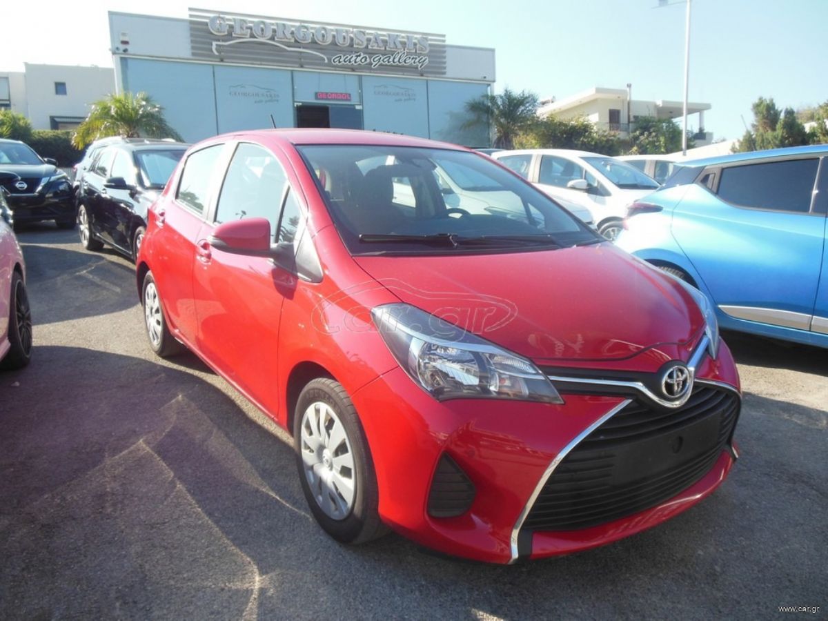 TOYOTA YARIS 2016
