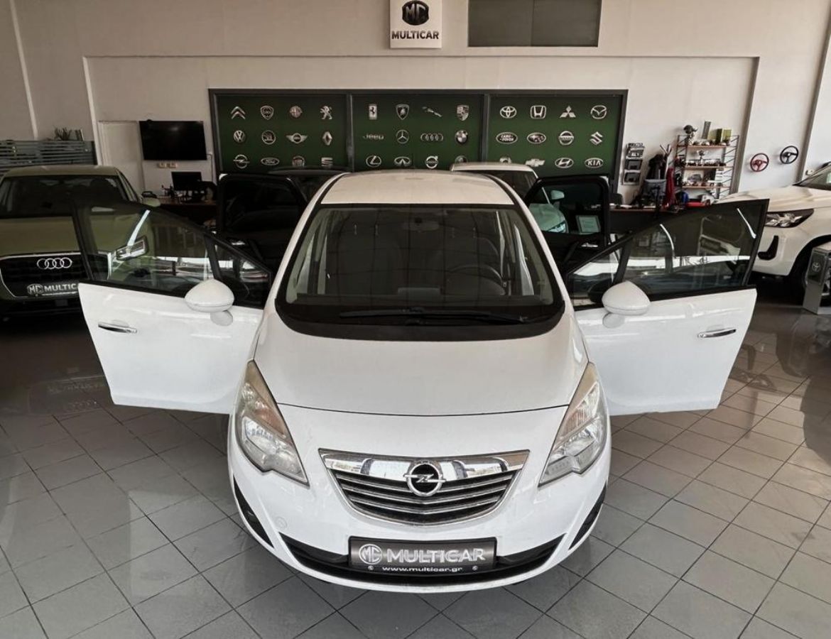 OPEL MERIVA 2011