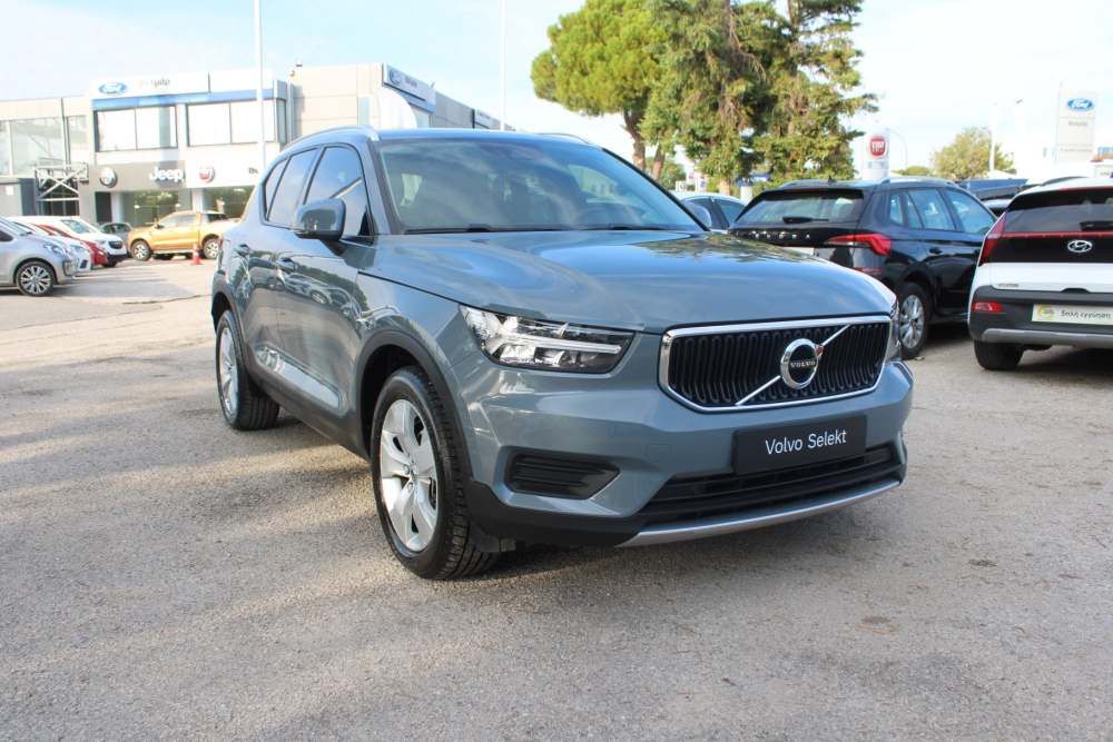 VOLVO XC 40 2020