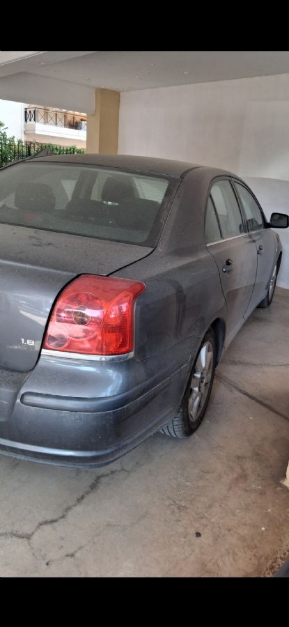 TOYOTA AVENSIS 2006