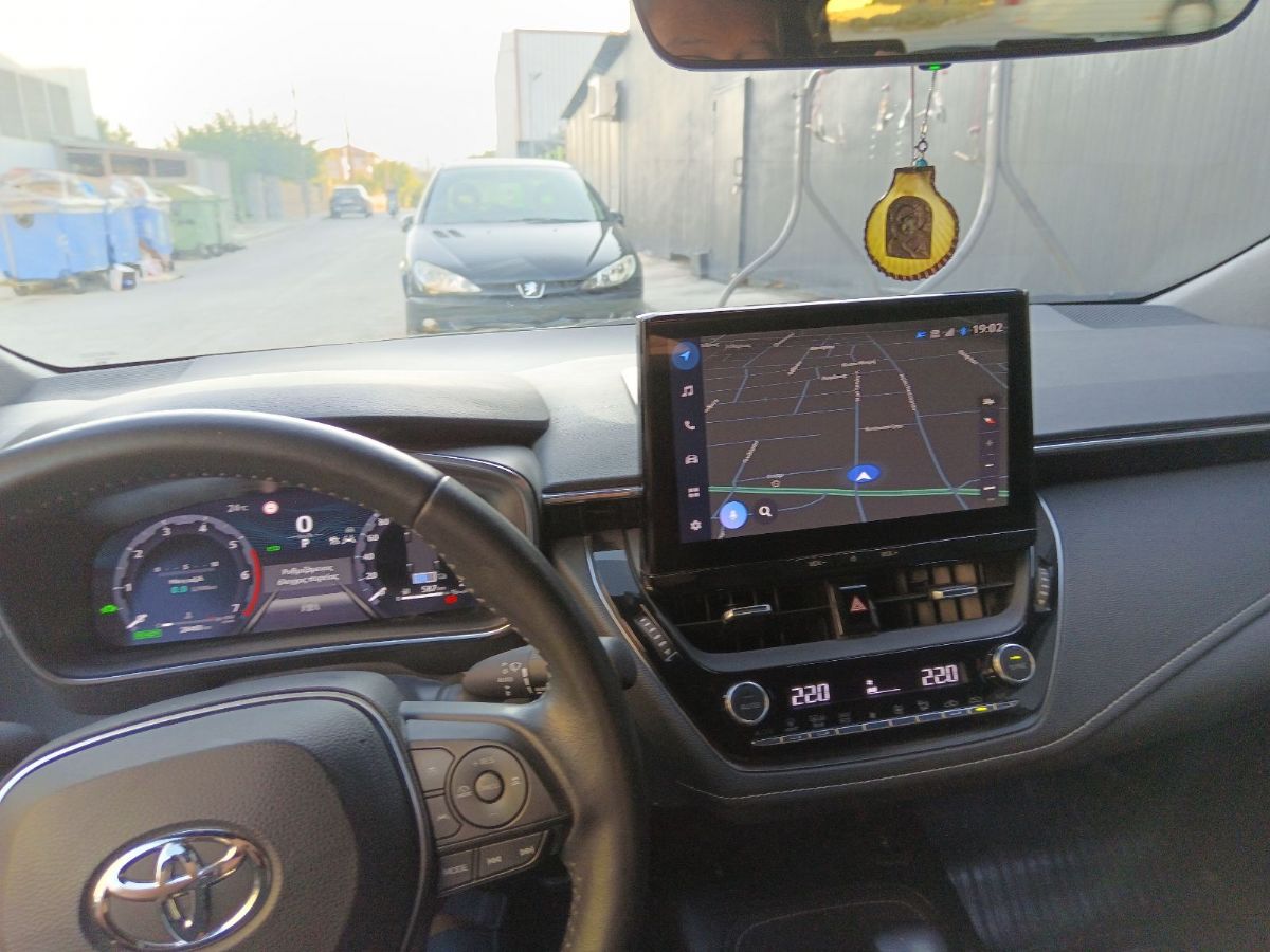 TOYOTA COROLLA 2023