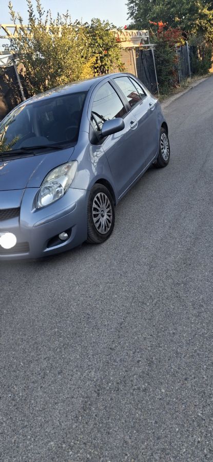 TOYOTA YARIS 2010