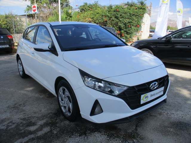 HYUNDAI i20 2022