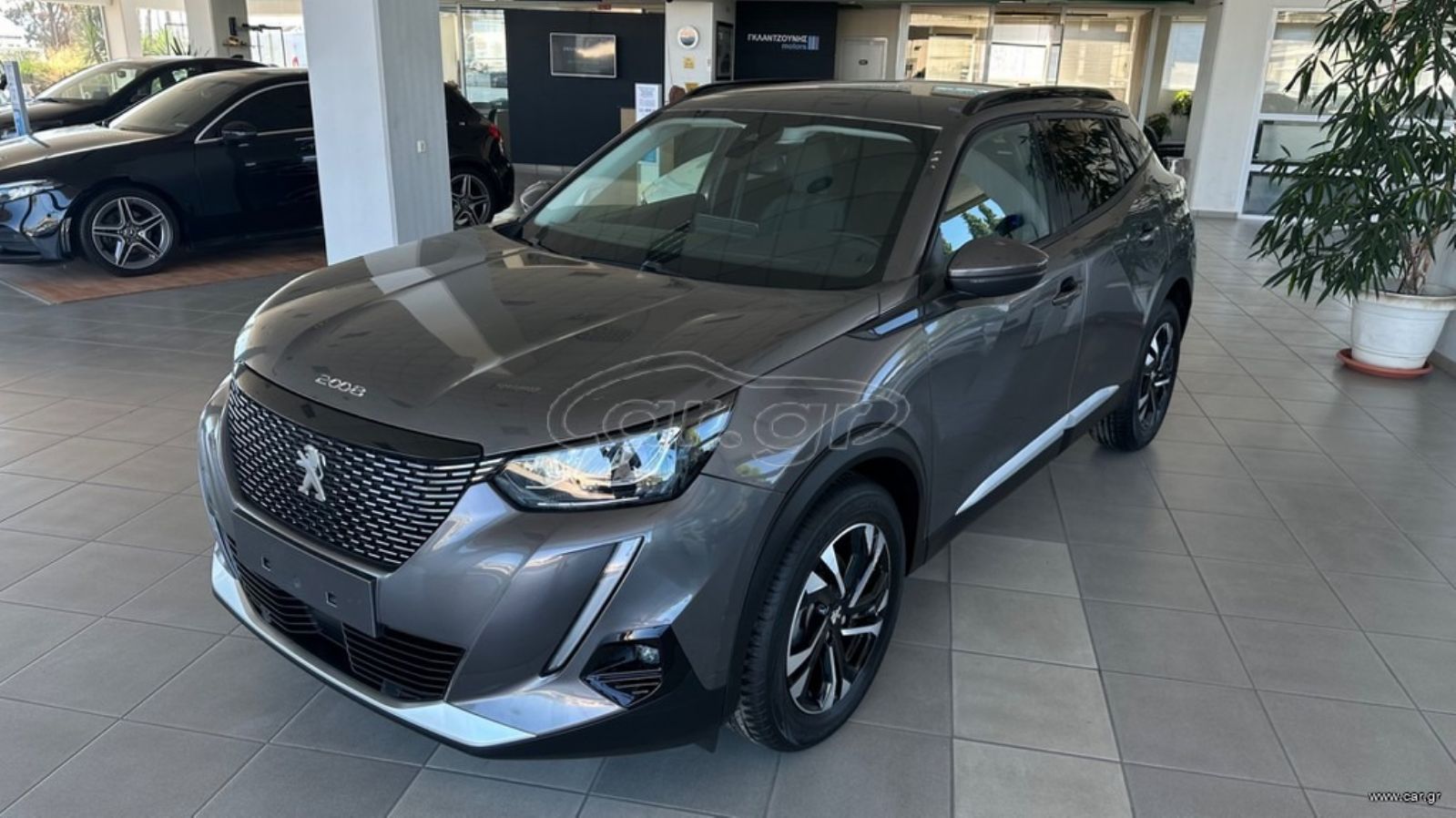 PEUGEOT 2008 2021