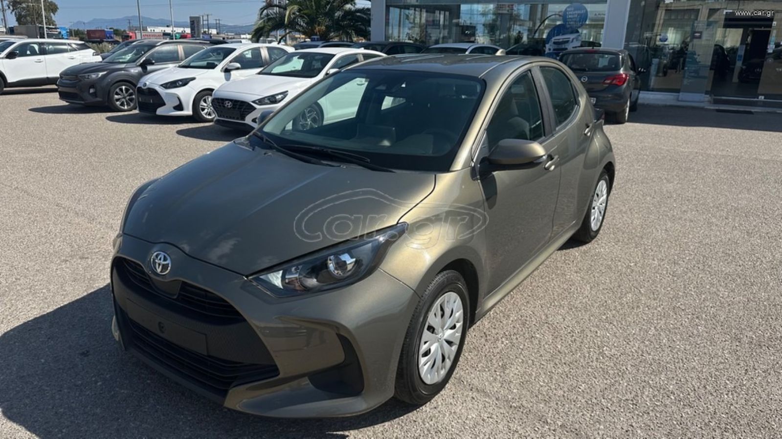 TOYOTA YARIS 2023