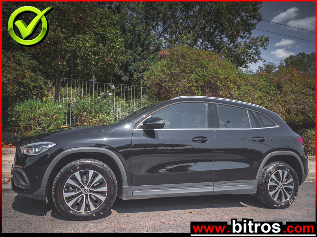 MERCEDES GLA 250 2022