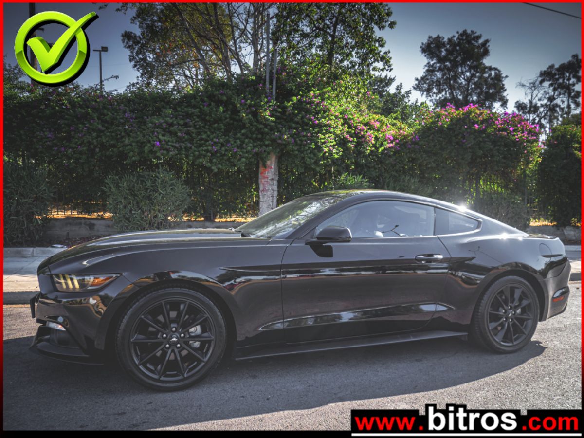 FORD MUSTANG 2016