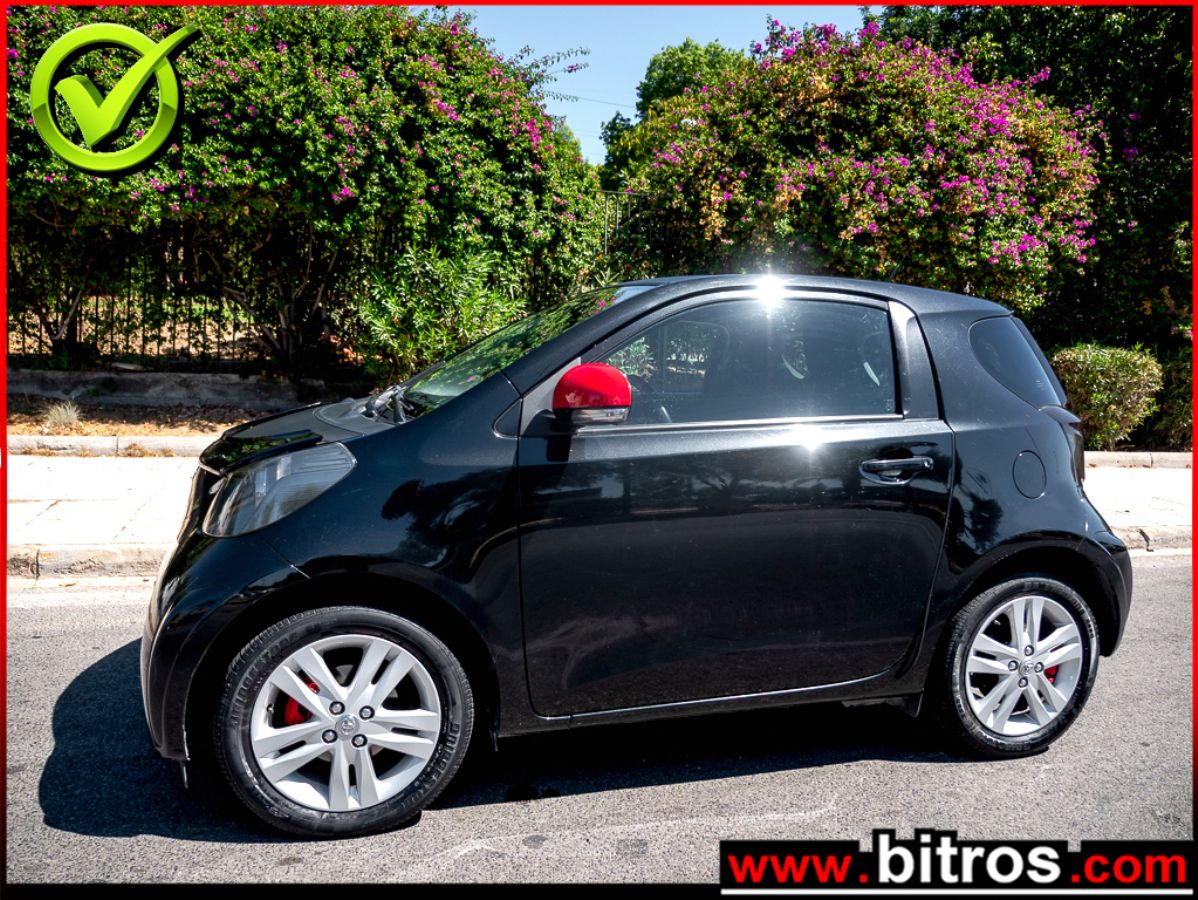 TOYOTA iQ 2012