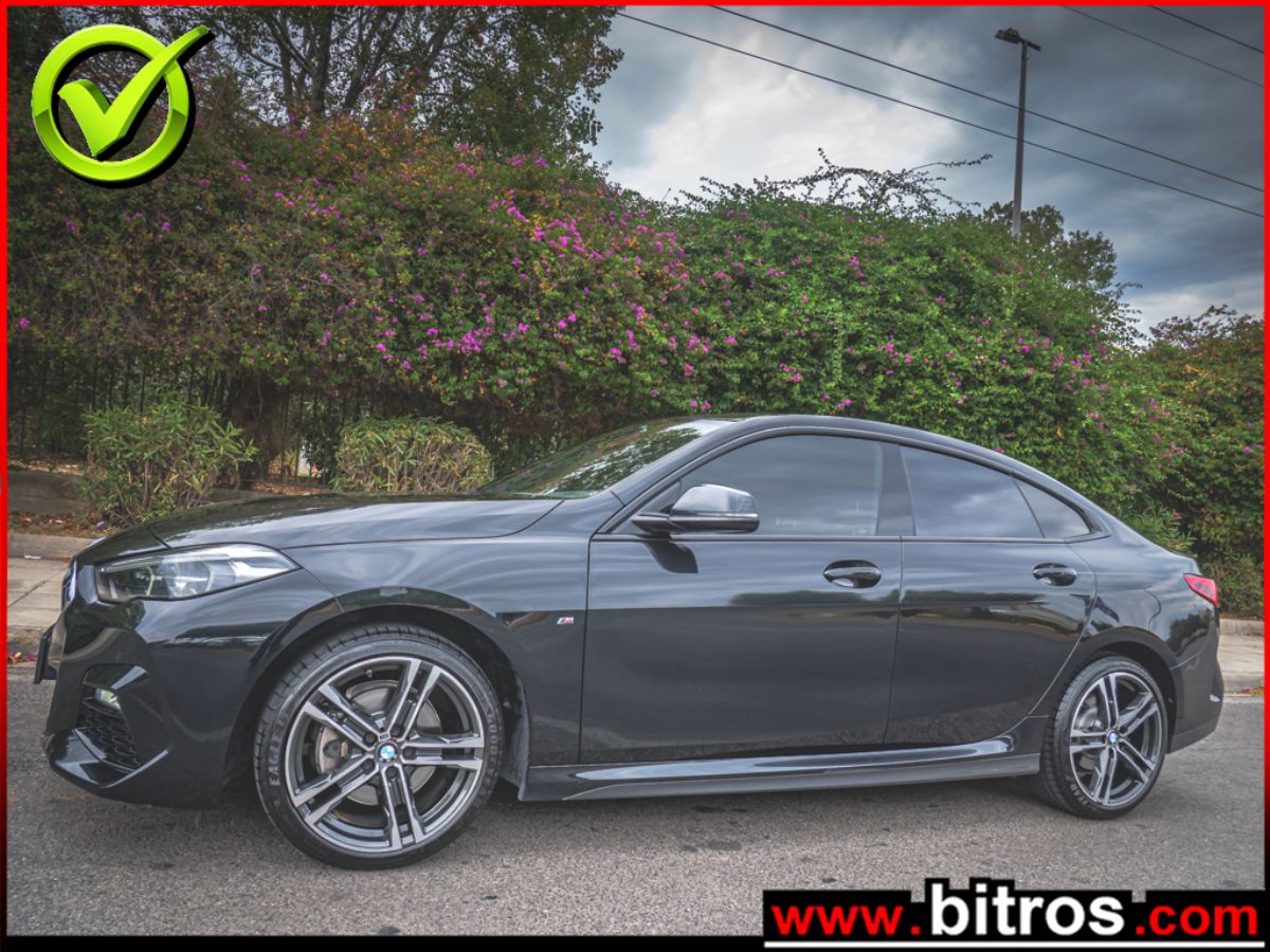 BMW 218 2022