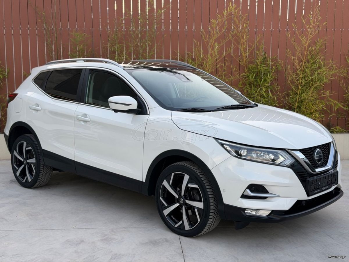 NISSAN QASHQAI 2019