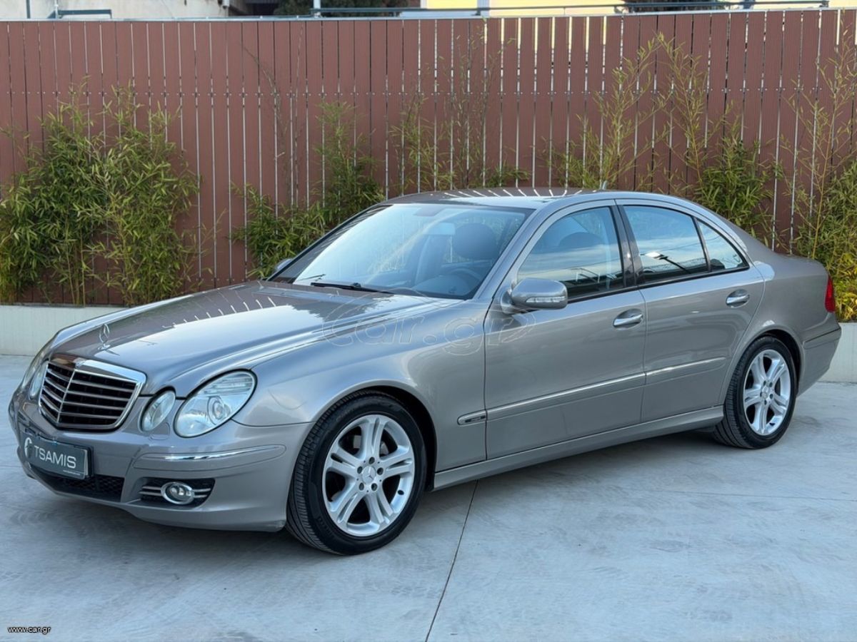 MERCEDES E200 2009