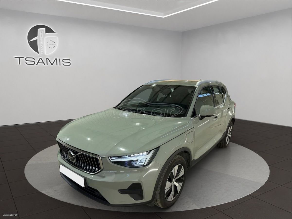 VOLVO XC 40 2023