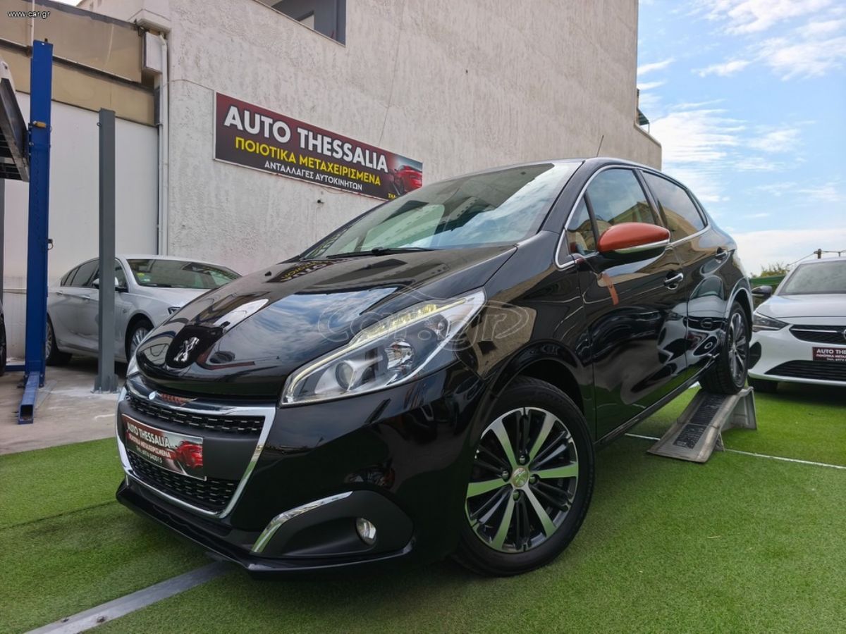 PEUGEOT 208 2017