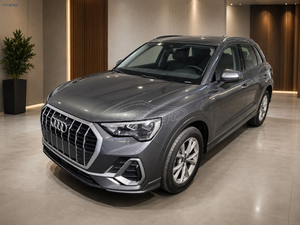 AUDI Q3 2021