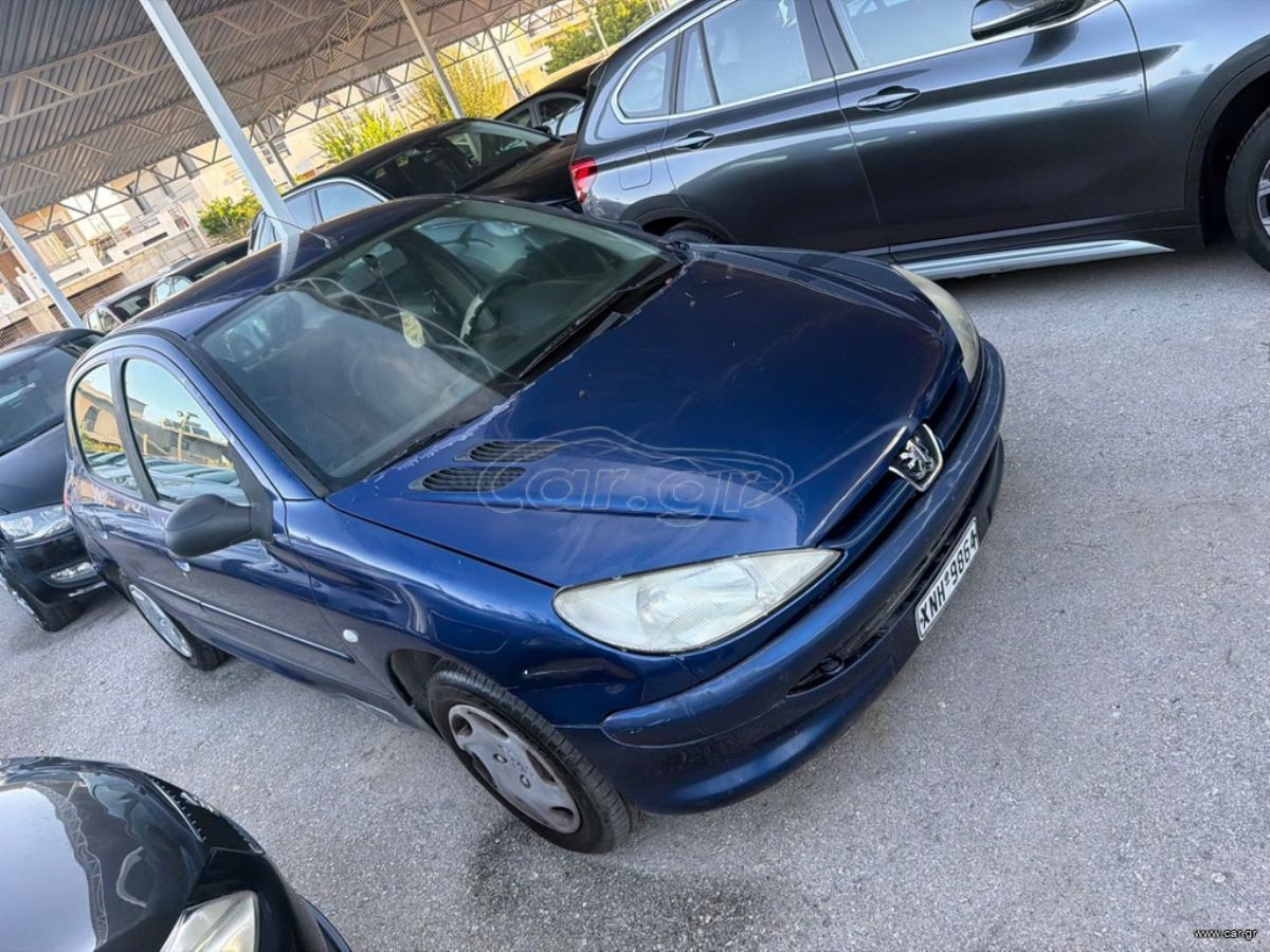 PEUGEOT 206 2001