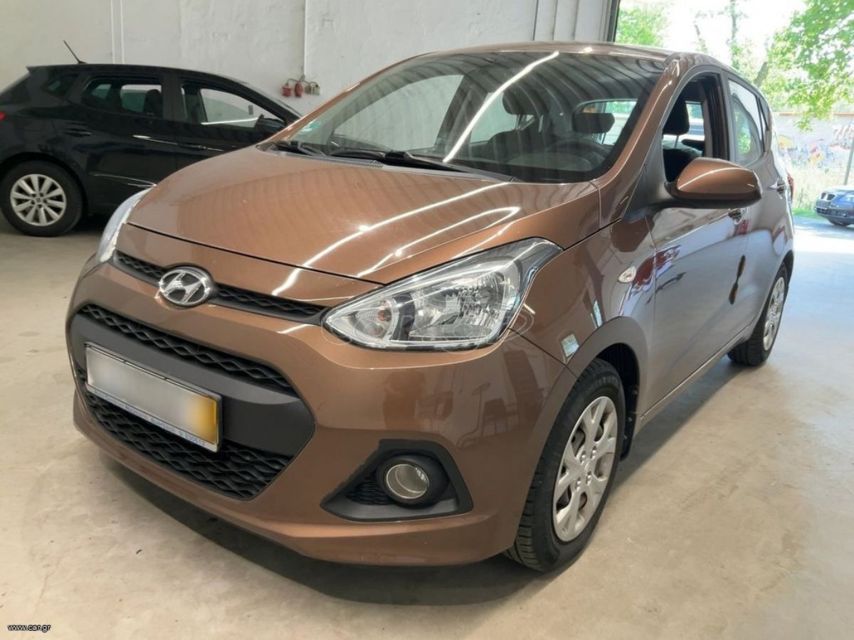 HYUNDAI i10 2017