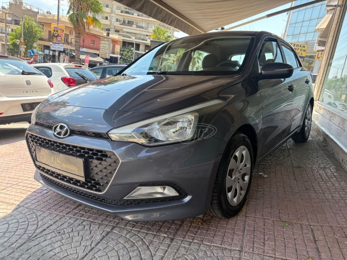 HYUNDAI i20 2015