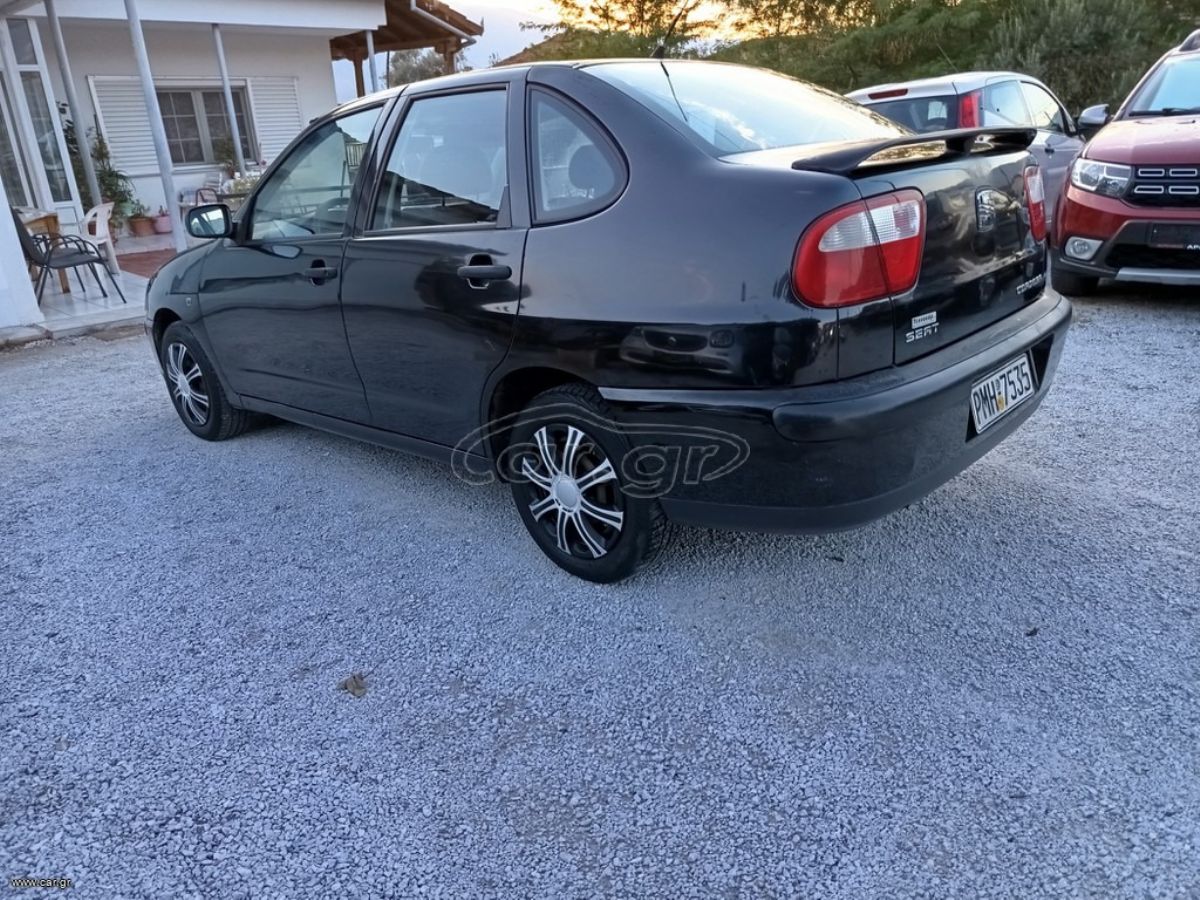 SEAT CORDOBA 2001