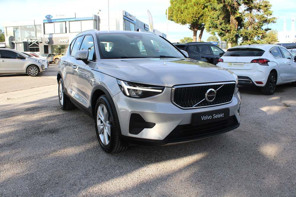 VOLVO XC 40 2022